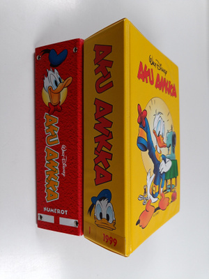 Aku Ankka vuosikerta 1999 (2 kansiota, puuttuu nro 26)