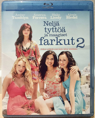 Neljä tyttöä ja maagiset farkut 2 (2008)