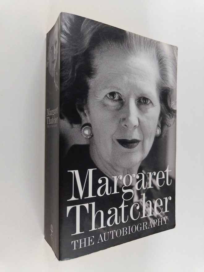 Margaret Thatcher : Margaret Thatcher : The Autobiography