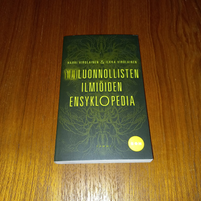 Yliluonnollisten ilmiöiden ensyklopedia -pokkari