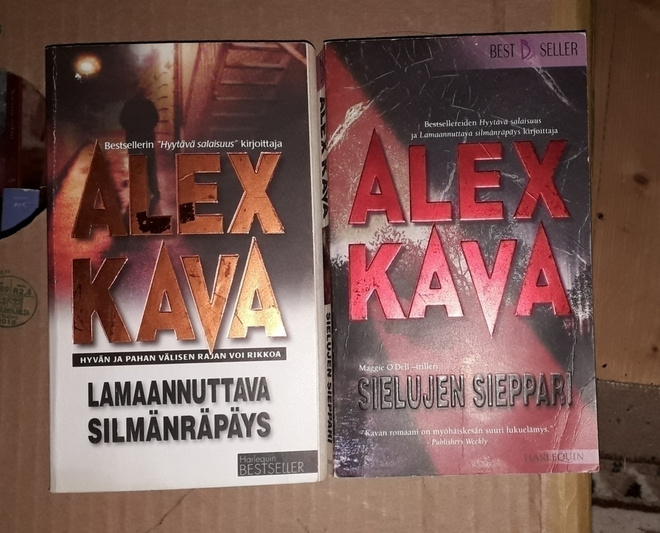 Alex Kava pokkari valitse