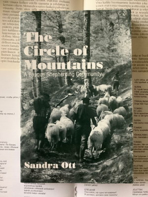 The Circle of Mountains: A Basque Shepherding Community