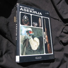 TIMO HYYTINEN - METSÄSTÄJÄN ASEKIRJA ! - pikkukuva 1