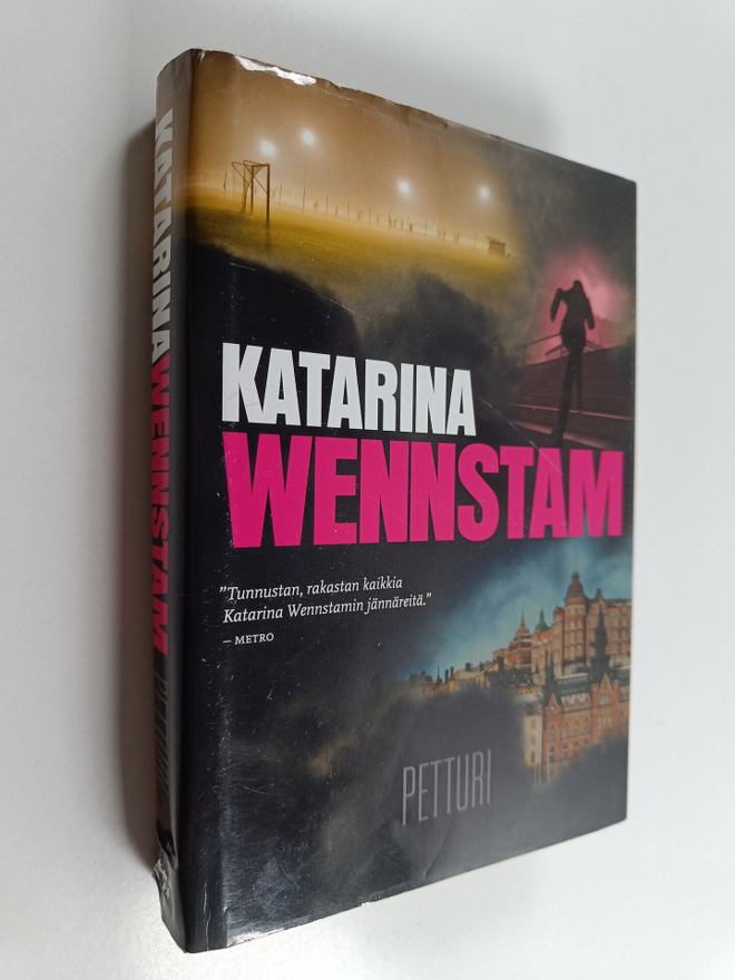 Katarina Wennstam : Petturi