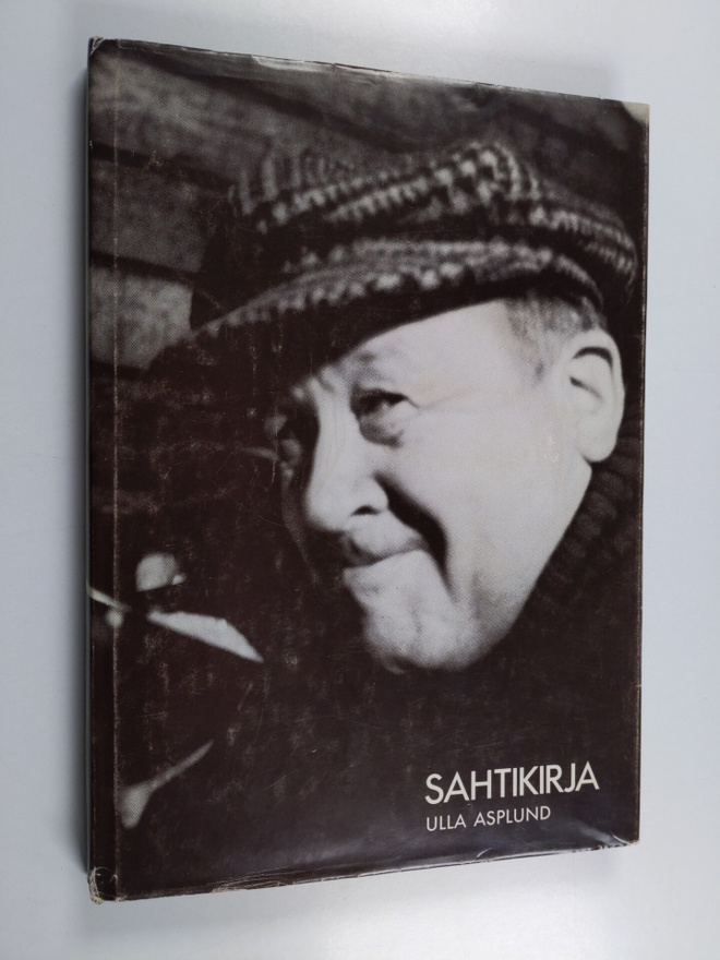 Ulla Asplund : Sahtikirja (signeerattu, tekijän omiste)