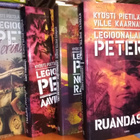 4 kpl LEGIOONALAINEN PETERS kirjoja ( SIS POSTIKULU) - pikkukuva 1