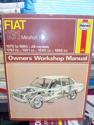 Korjausopas Fiat 131 Mirafiori 1975-1980 ( SIS POSTIKULU
