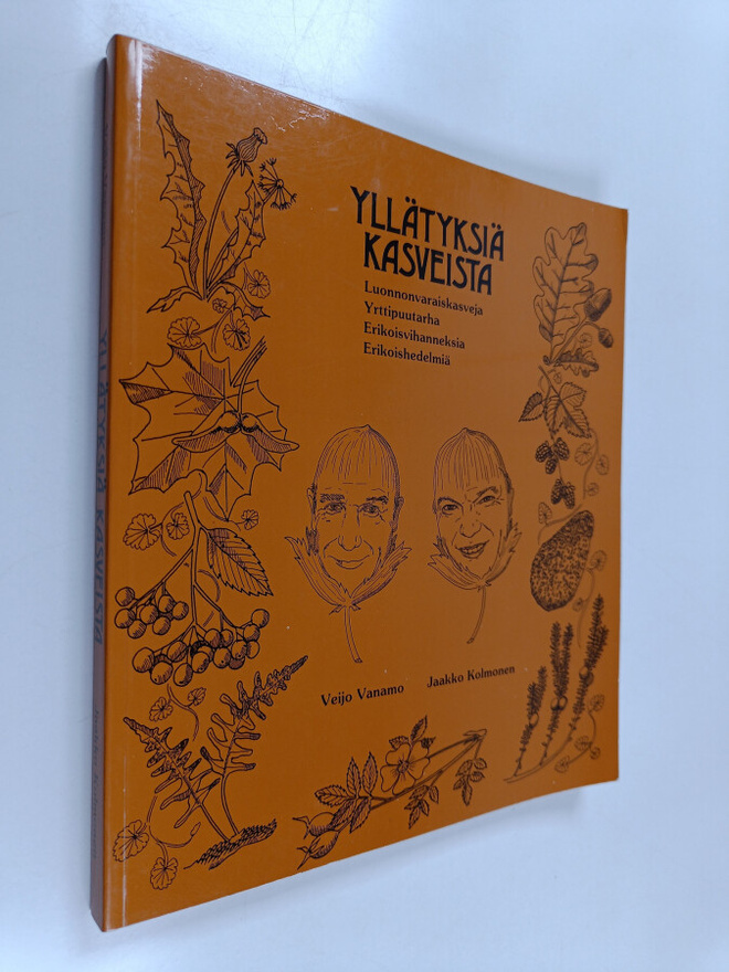 Jaakko Kolmonen ym. : Yllätyksiä kasveista