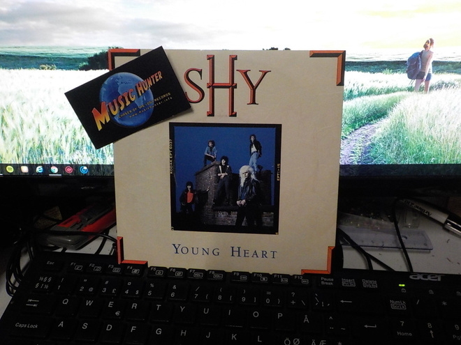 Shy - Young Heart UK 1987 M-/M- 7"