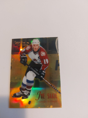 1995-96 Select Certified Mirror Gold #45 Joe Sakic