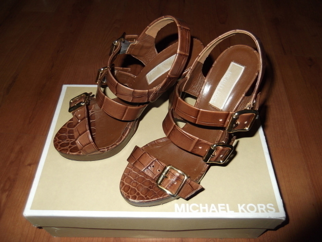 Michael Korsin upeat sandaletit, koko 36