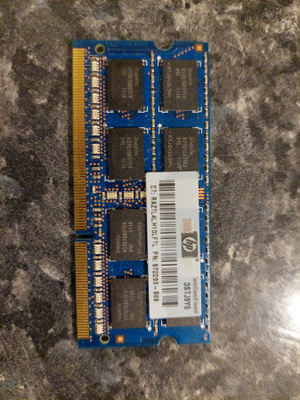 Kannettavan tietokoneen ddr3 ram muistikampa 1333mhz