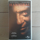 VHS: Hannibal (Anthony Hopkins, Julianne Moore 2000) - pikkukuva 1