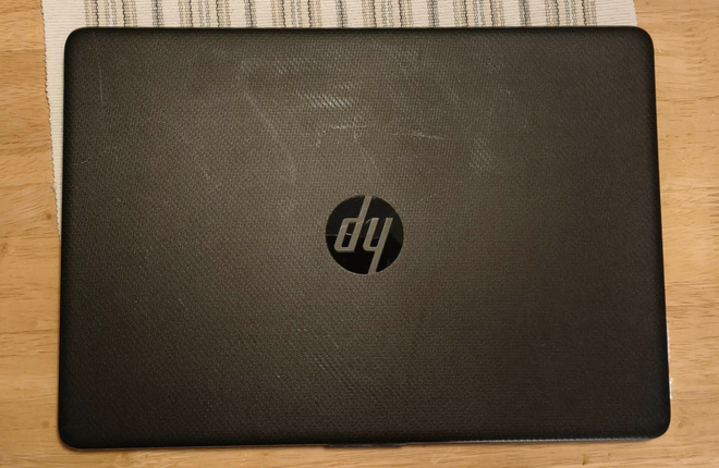 HP Laptop 14s 8GB/10th gen/14" fullhd/256NVMe/Win11