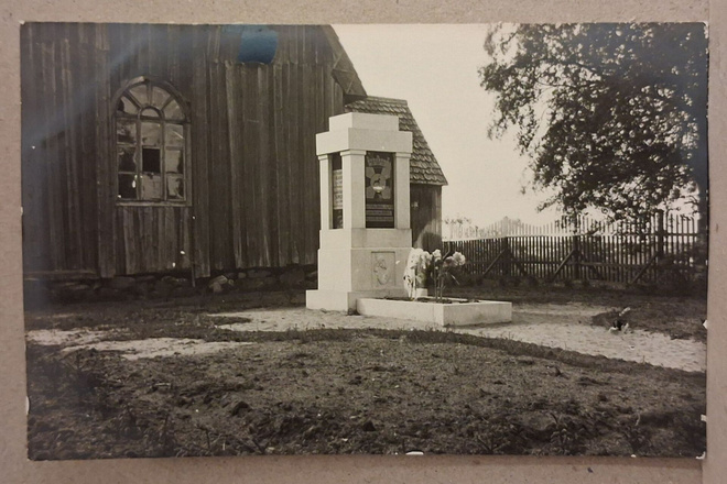 Tervola: 1928 Sankaripatsas *** (83)