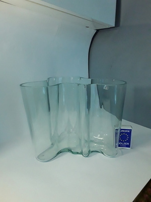 Alvar Aalto maljakko 160 mm reunavikoja. 100v juhlamaljakko