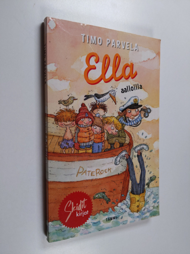 Timo Parvela : Ella aalloilla