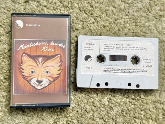 Kisu maaliskuun kuudes 1977 c kasetti