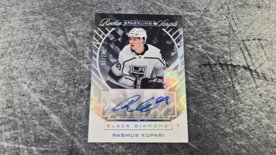 Rasmus Kupari 2021-22 Black Diamond Sparkling Scripts /25
