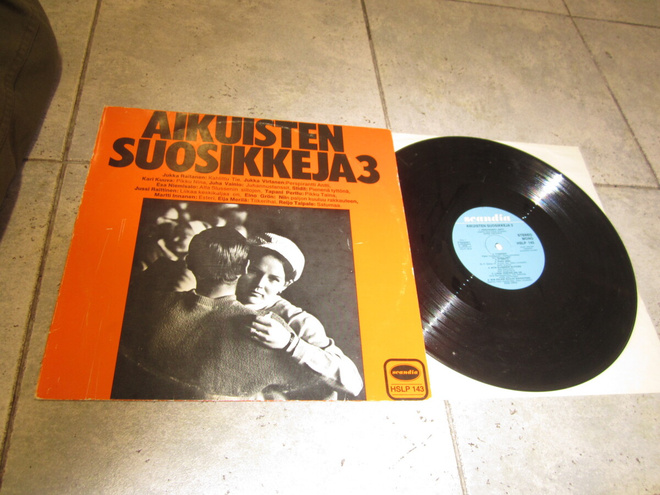 Various – Aikuisten Suosikkeja 3 ( mm raittinen , innanen,,