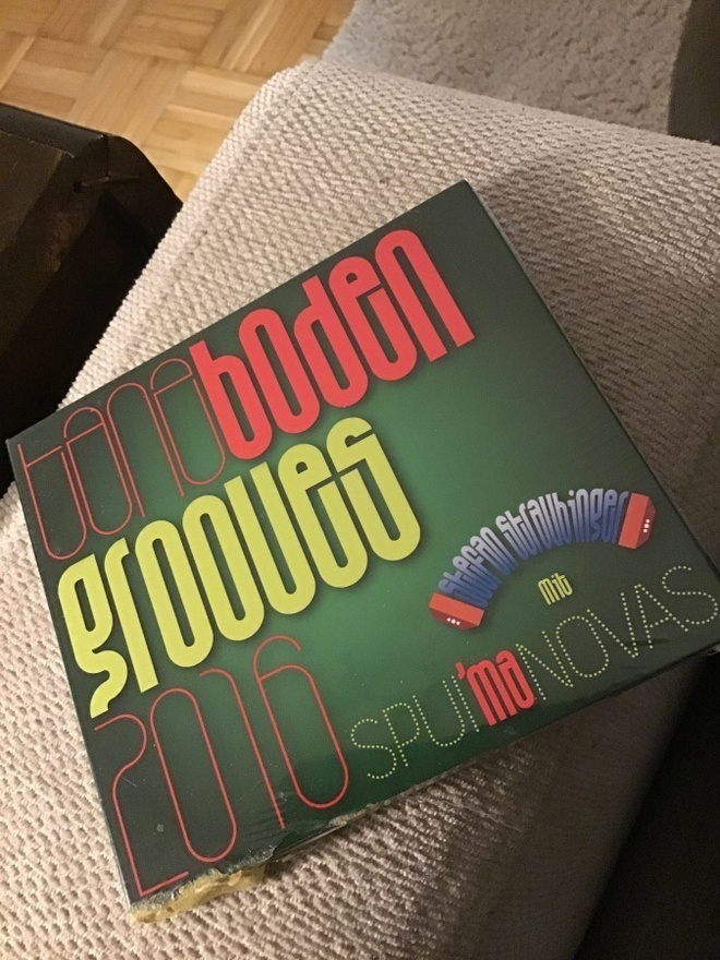 Stefan Straubinger . Tanzboden grooves CD muoveissa
