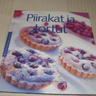 Mary Cadogan  Piirakat ja tortut - pikkukuva 1