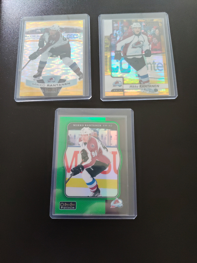 Mikko Rantanen 2x seismic gold /50 ja retro /49  14e kpl
