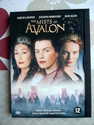 Avalonin Usvat DVD