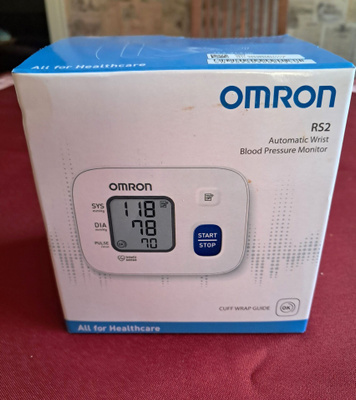 OMRON RS2 VERENPAINEMITTARI ranteeseen