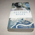 Lucinda Riley Keskiyön ruusu  -nid - pikkukuva 1