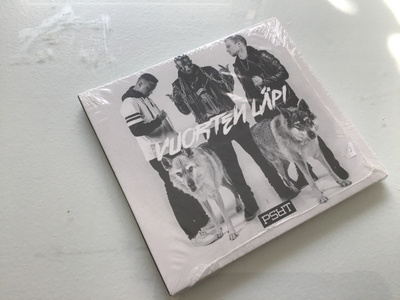 PSRT . Vuorten läpi muoveissa CD