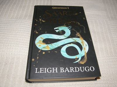Leigh Bardugo Saarto ja myrsky  -sid