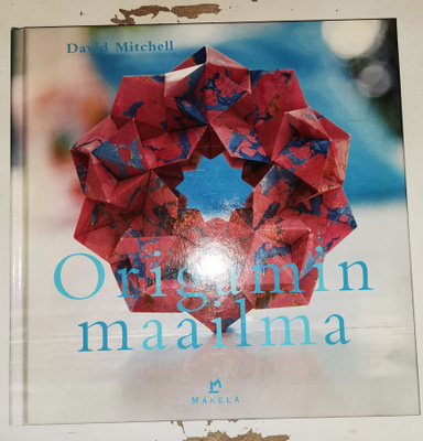 David Mitchell: Origamin maailma