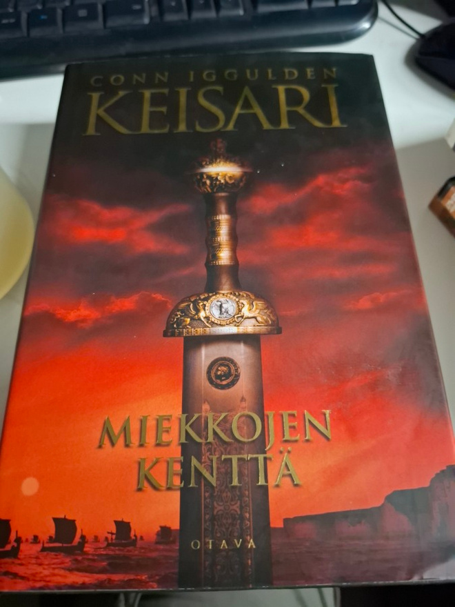 Conn Iggulden Keisari Miekkojen kenttä