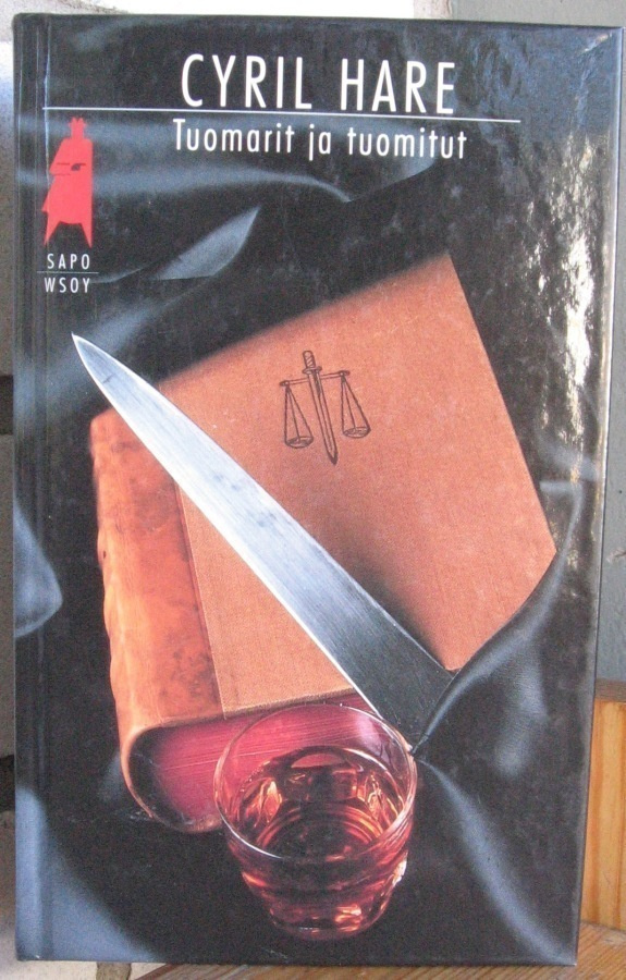 SaPo 368. Cyril Hare: Tuomarit ja tuomitut. 326 s.