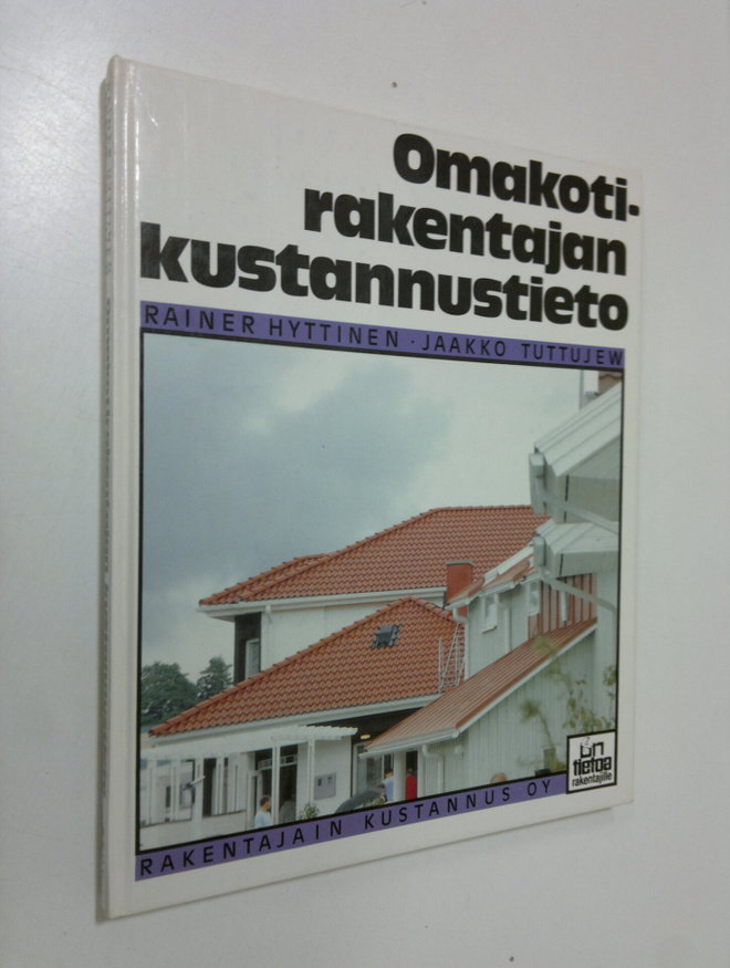 Rainer Hyttinen : Omakotirakentajan kustannustieto