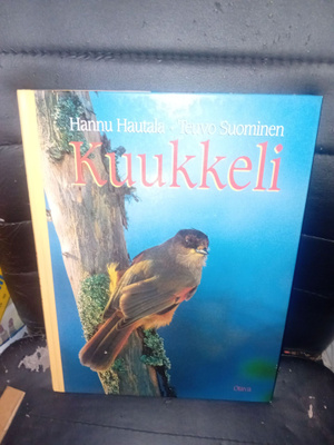 Hautala  - Suominen  : Kuukkeli ( SIS POSTIKULU )