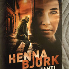Christian Rönnbacka: Henna Björk, Jahti - pikkukuva 1