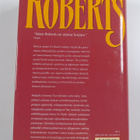 Nora Roberts : Kohtalo kuljettaa - pikkukuva 2