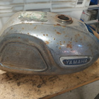 vanha moottoripyörä yamaha tankki bensiini - pikkukuva 3