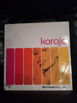 Karaja – She Moves (La La La)