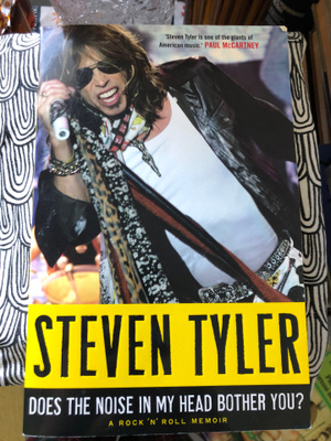 Steven Tyler: A Rock n’ Roll Memoir. 2011.