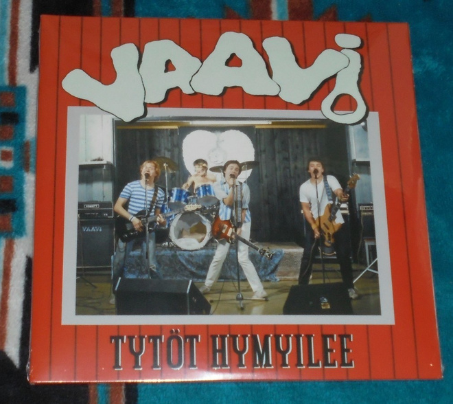 VAAVI ~ Tytöt hymyilee ~ 2 LP kelmussa *UUSI*