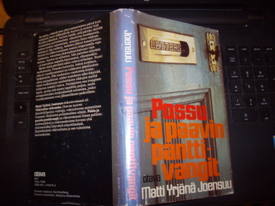 Joensuu : Possu ja paavin panttivangit ( 1 p. 1977) Sis.pk:t