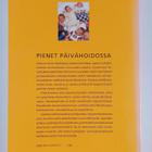 Pienet päivähoidossa : alle kolmivuotiaiden lasten varhai... - pikkukuva 2