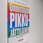 Tom Lundberg : Onnistujan pikku-jättiläinen : asenne ratk... - pikkukuva 1