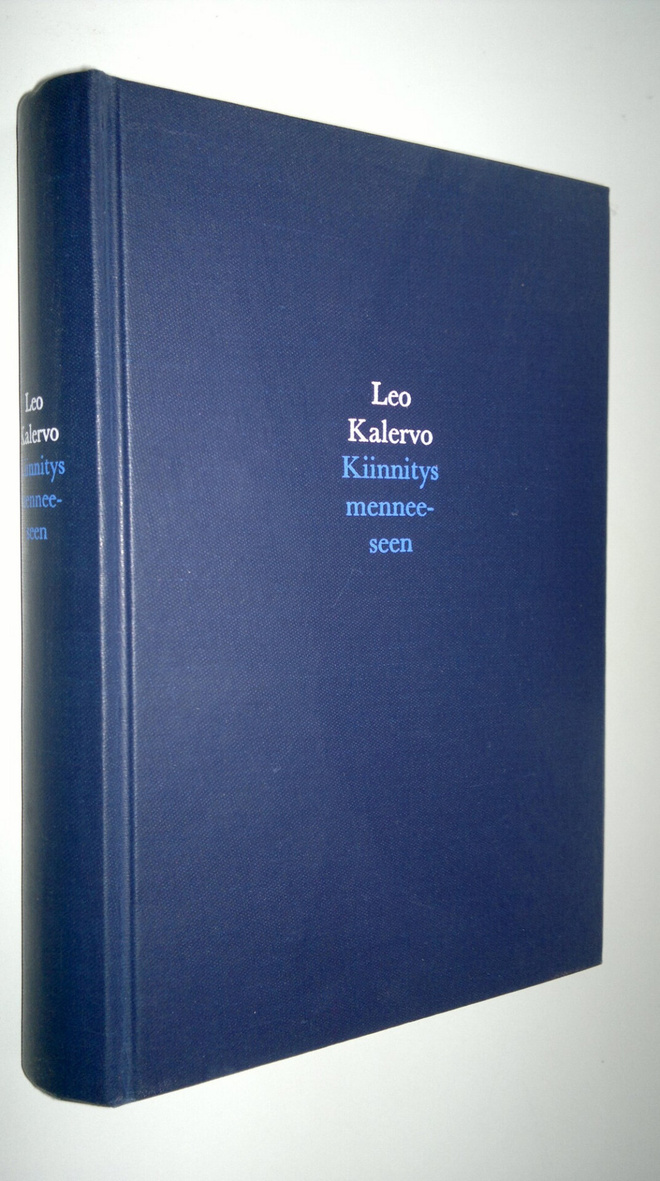Leo Kalervo : Kiinnitys menneeseen