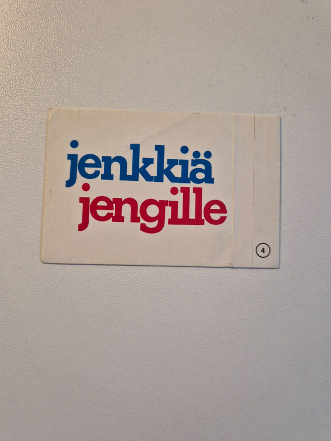 Purkkakuva Tarrakuva	Jenkki (17107)