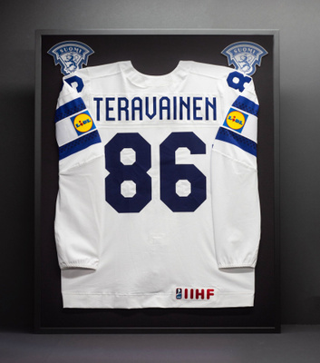 Teuvo Teräväisen Game Worn -paita 2025 mm kisoista