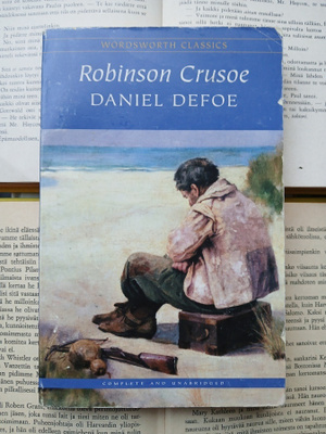 Daniel Defoe - Robinson Crusoe (softcover)